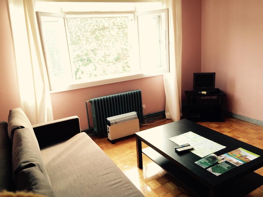 Apartment Lugo Rooms ห้อง รูปภาพ