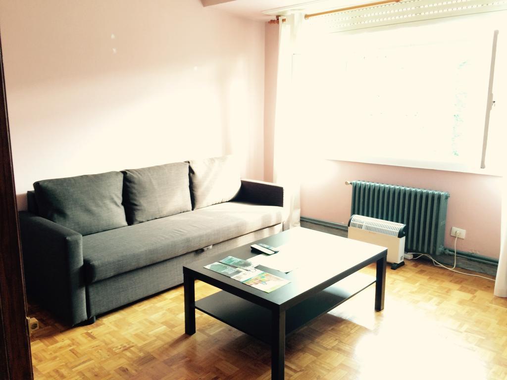 Apartment Lugo Rooms ห้อง รูปภาพ