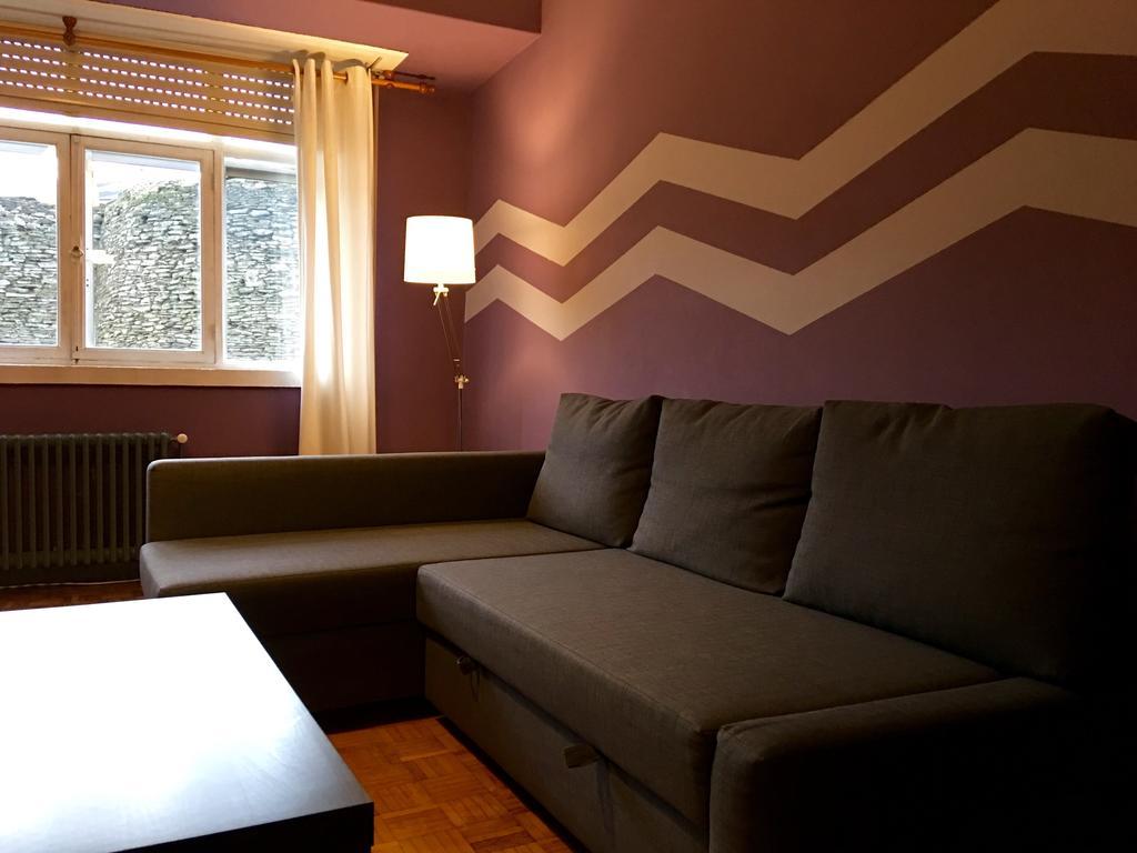 Apartment Lugo Rooms ภายนอก รูปภาพ