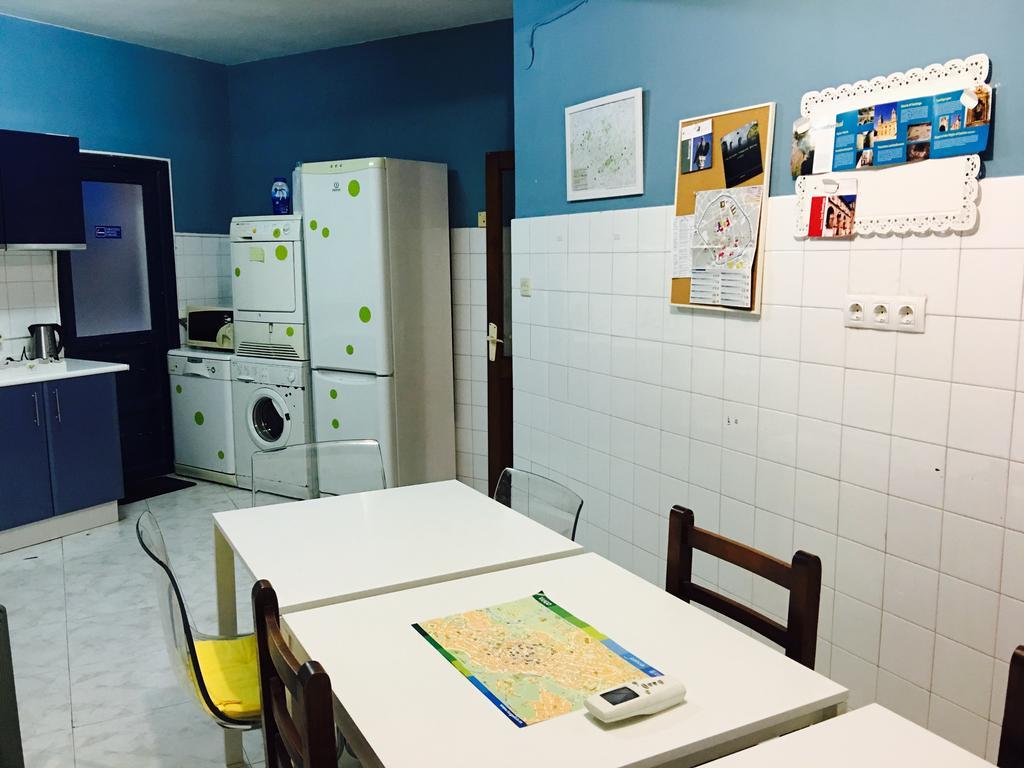 Apartment Lugo Rooms ภายนอก รูปภาพ